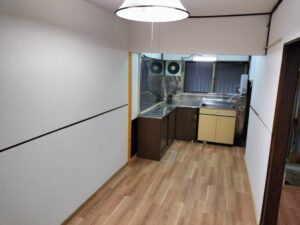 室内リフォームビフォアアフターキッチン