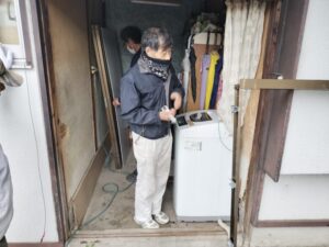玄関交換工事１