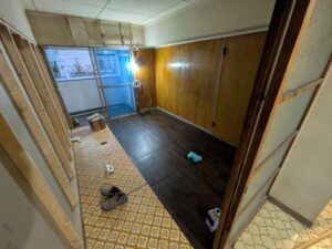 尼崎市 団地 内装リフォーム 施工途中 室内全体