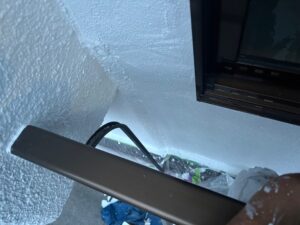 尼崎市 サッシ交換工事 サッシ周辺の外壁塗装仕上げ 防水性と美観を向上