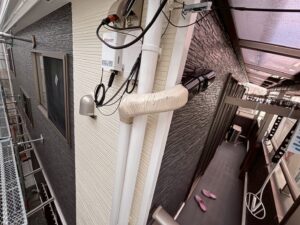 尼崎市の外壁塗装工事　塗装後の雨樋