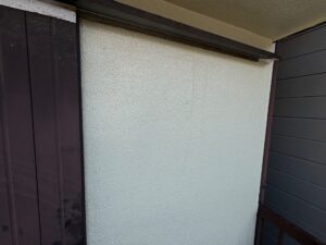 尼崎市の外壁雨漏り修理と塗装工事完了後の外観