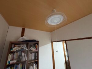 尼崎市の内装リフォームで和室と階段の壁ボード施工およびクロス張替えを行った施工事例