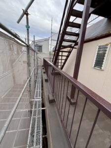西宮市の外壁塗装工事完了後の住宅外観
