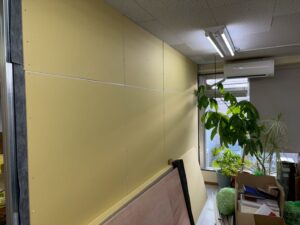 尼崎市 事務所内装リフォーム 石膏ボードを施工した事務所内装