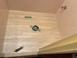 尼崎市 トイレリフォーム｜フロアタイル施工完了