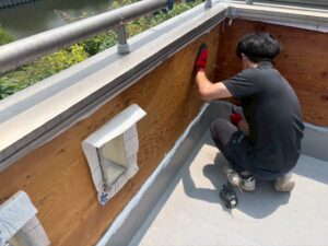 尼崎市 ベランダ腰壁のサイディング施工