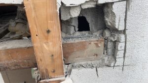 尼崎市 外壁工事 梁と外壁下地の木工事