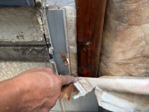 尼崎市 サイディング雨漏り修理 施工前