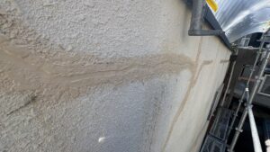 尼崎市でVカット補修と塗装を行った外壁